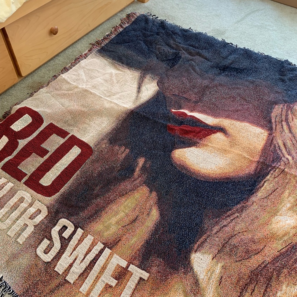 Authentic Taylor Swift RED Woven Blanket/Tapestry